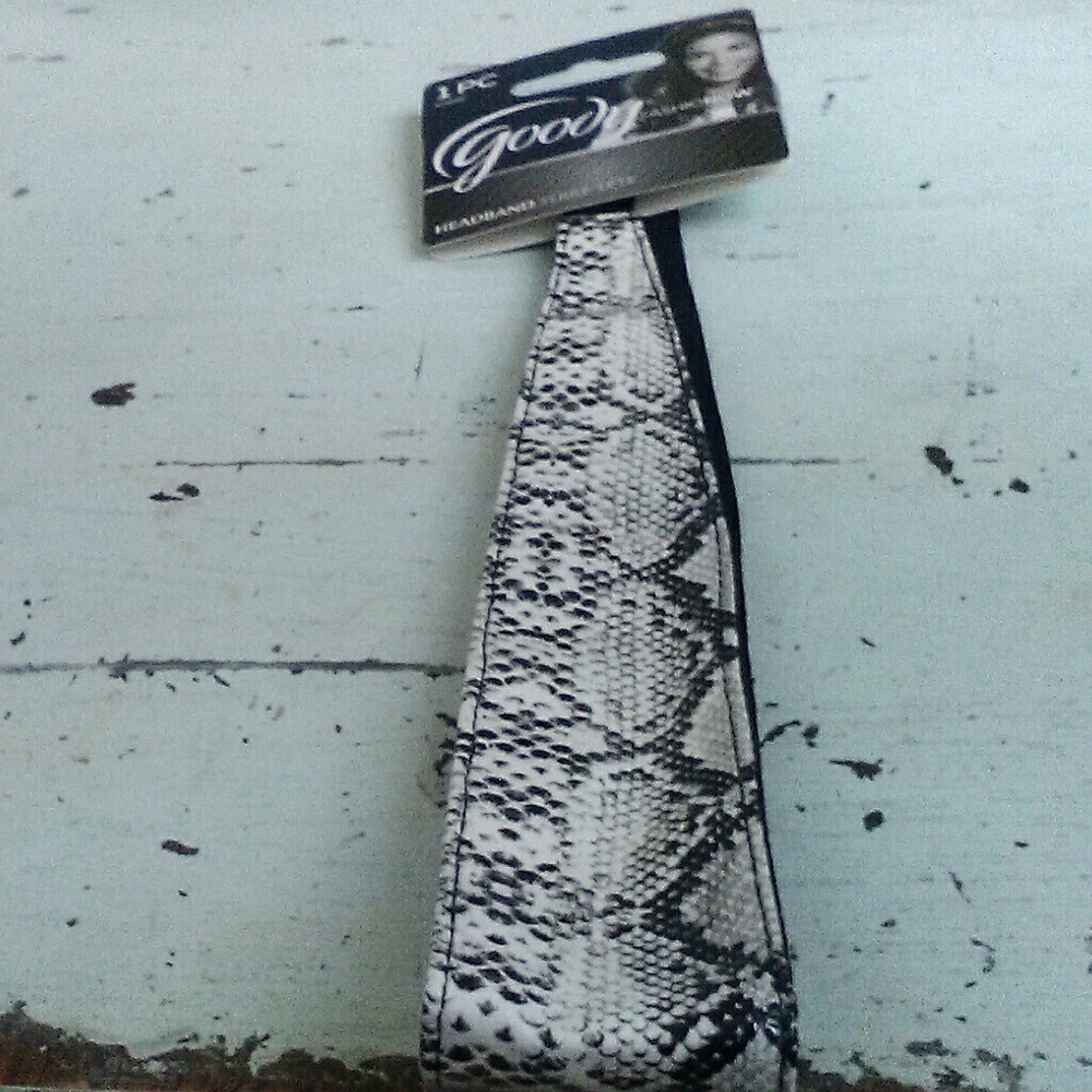 Goody fashion now snakeskin headband